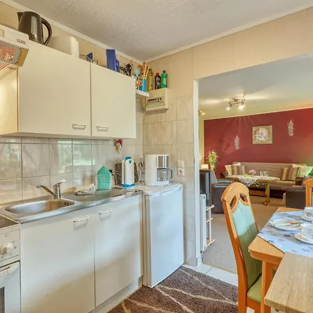 Doppelhaushaelfte Holiday home