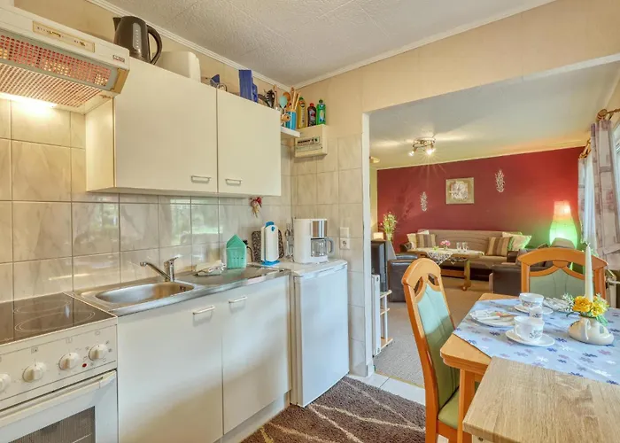 Doppelhaushaelfte بيت للعطل