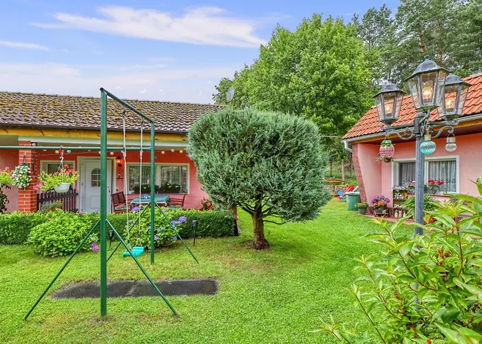 Doppelhaushaelfte بيت للعطل *